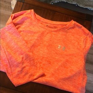 Longsleeve underarmour loose dri-fit